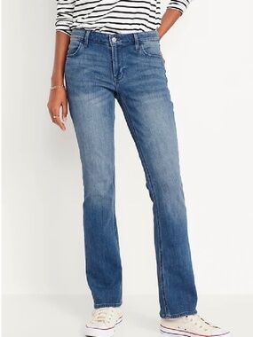 💐NWT💐 Mid-Rise Wow Boot-Cut Jeans - Size 8
